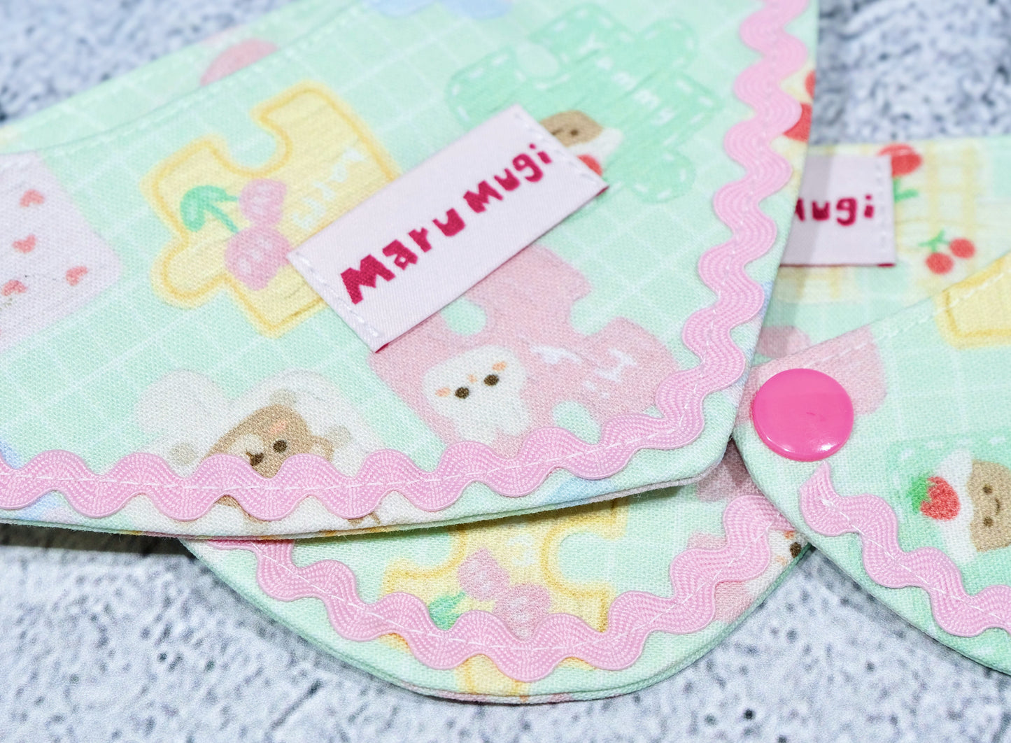 【夏🌷セール♪12%OFF】⭐︎パズル柄⭐︎犬猫用バンダナ 犬猫スタイ ペットスタイ よだれかけ ビブ