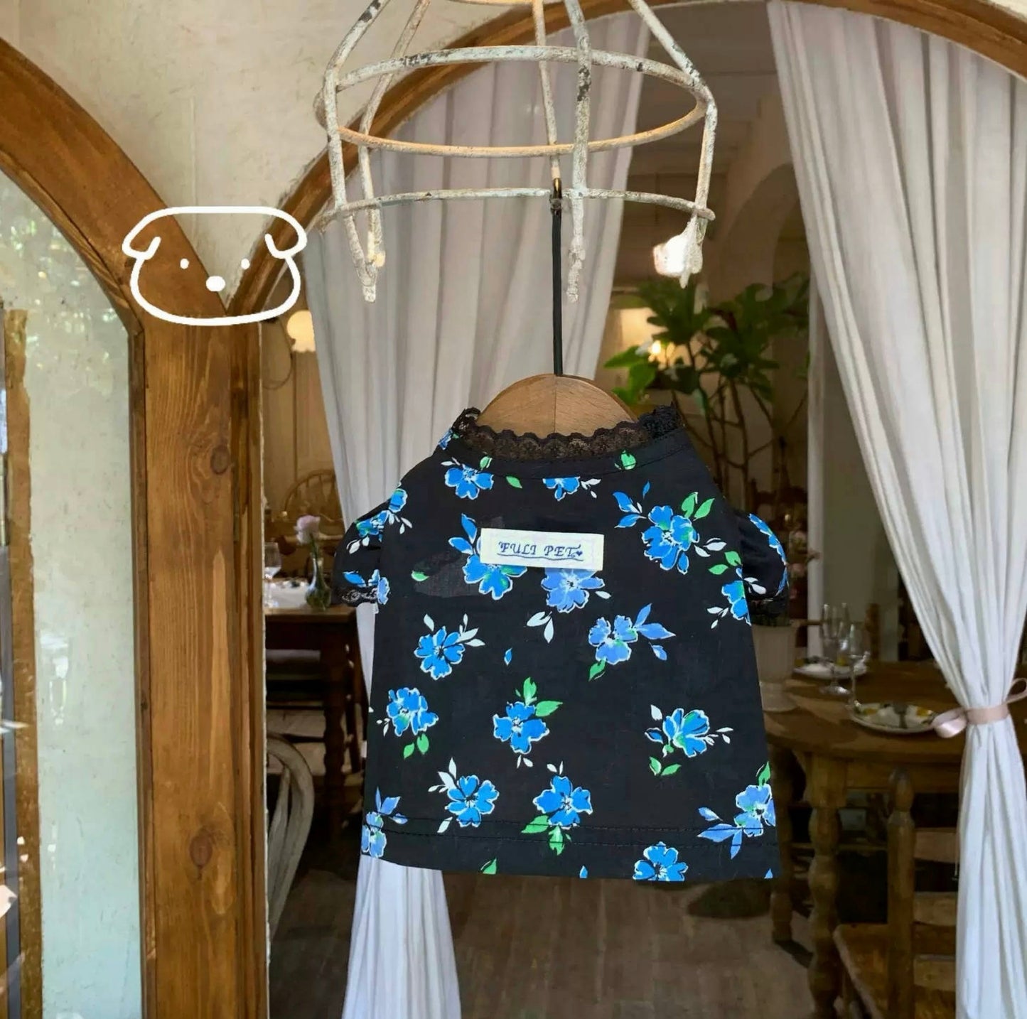 小花柄の涼しいTシャツ