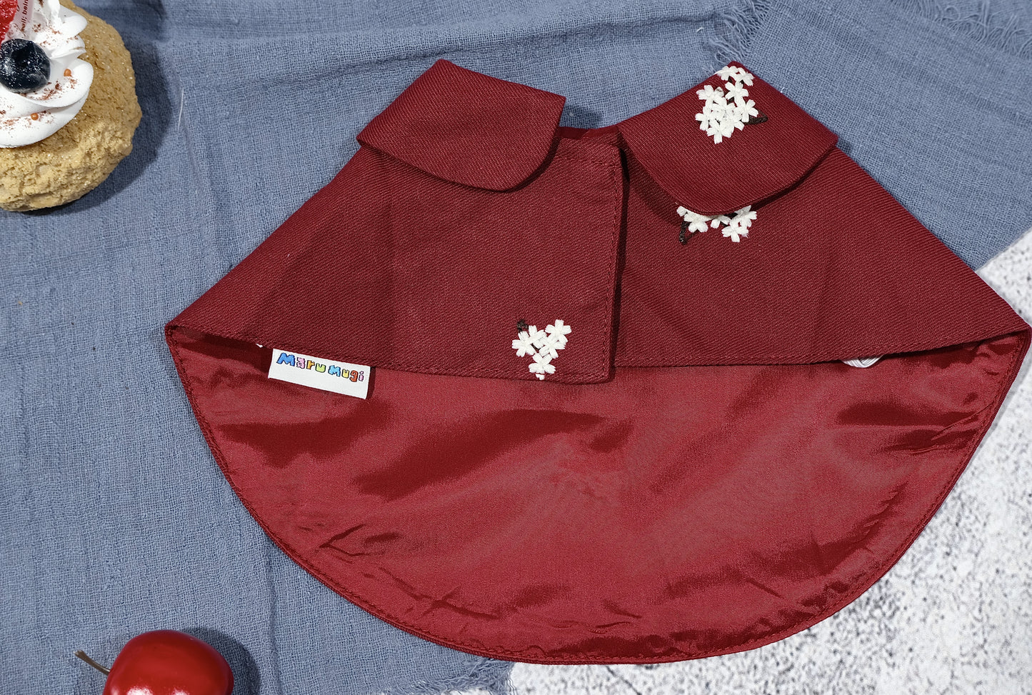 首周り〜23cmまで|犬服|赤ずきん花柄刺繡マント