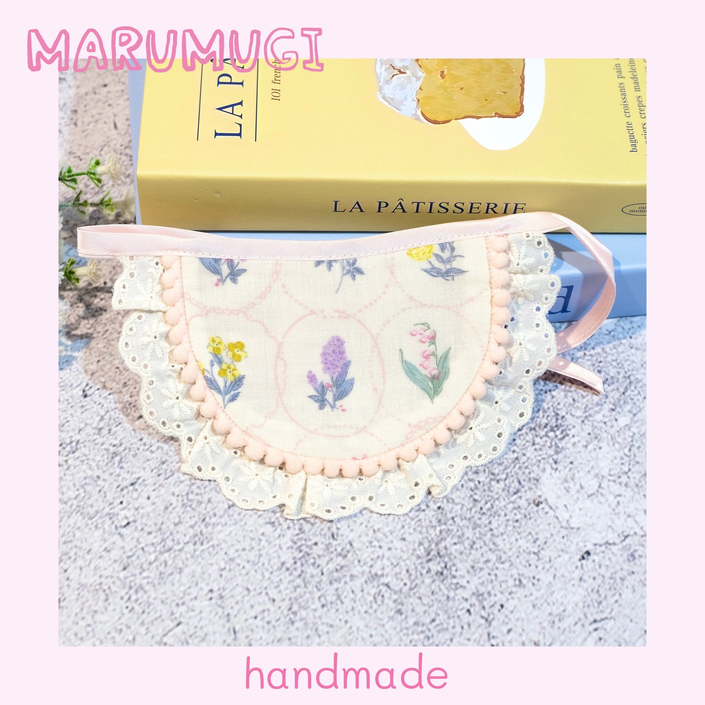 【夏🍀セール♪12%OFF】白地小花柄 犬猫用ビブ♡わんちゃんねこちゃんバンダナ|犬猫用バンダナ|犬猫スタイ|よだれかけ