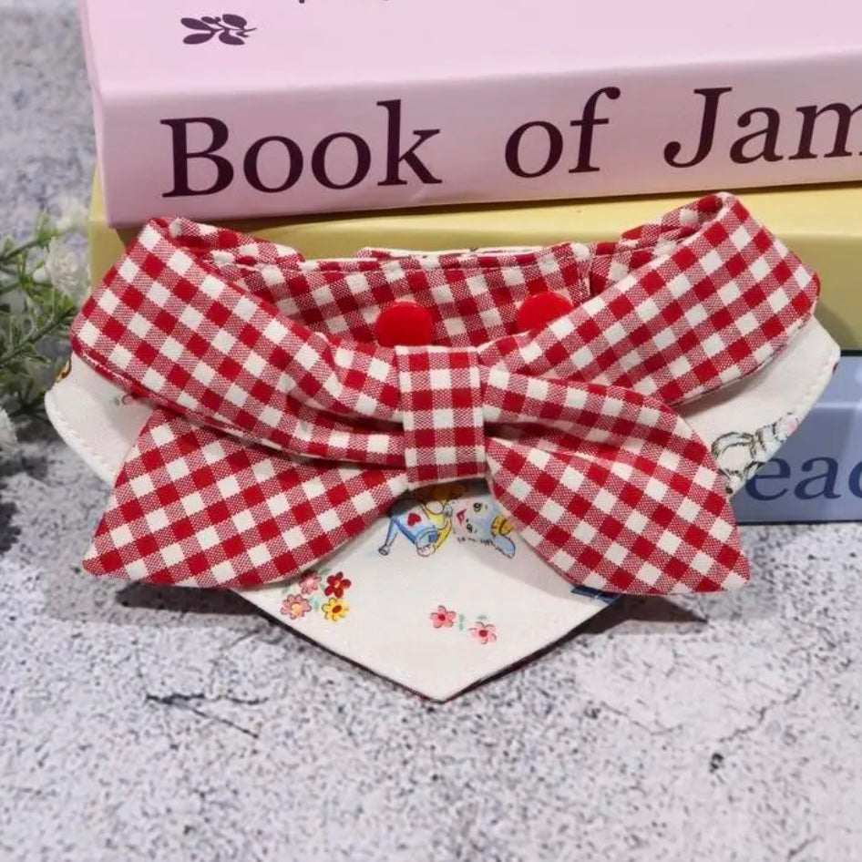 【夏セール☘️♪12％OFF】 赤い格子縞バンダナ･ネクレススタイ　４サイズ　猫スタイ　ペットスタイ　犬用スタイ　猫用スタイ  よだれかけ　ビブ