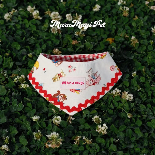 【夏セール☘️♪12％OFF】赤い格子縞バンダナ･ネクレススタイ　４サイズ　猫スタイ　ペットスタイ　犬用スタイ　猫用スタイ  よだれかけ　ビブ