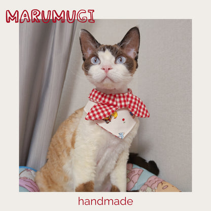 【夏セール☘️♪12％OFF】 赤い格子縞バンダナ･ネクレススタイ　４サイズ　猫スタイ　ペットスタイ　犬用スタイ　猫用スタイ  よだれかけ　ビブ